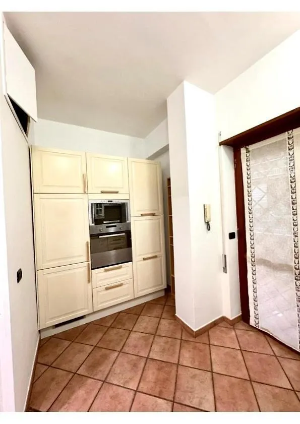 Dilly'S Terrace Apartment Roma İtalya
